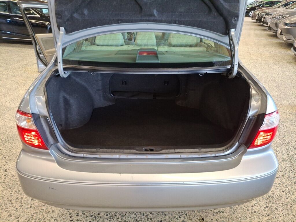 Nissan Maxima 2005 Harmaa