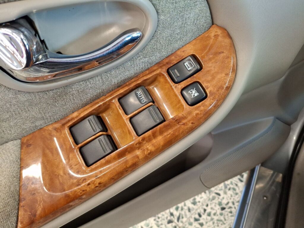 Nissan Maxima 2005 Harmaa