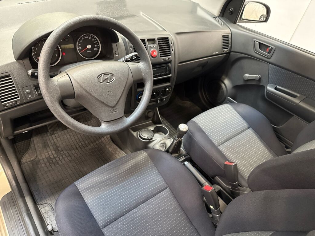 Hyundai Getz 2007 Ruskea (beige)