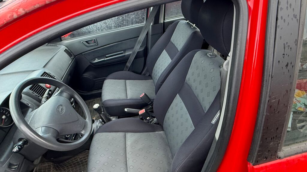 Hyundai Getz 2005 Punainen