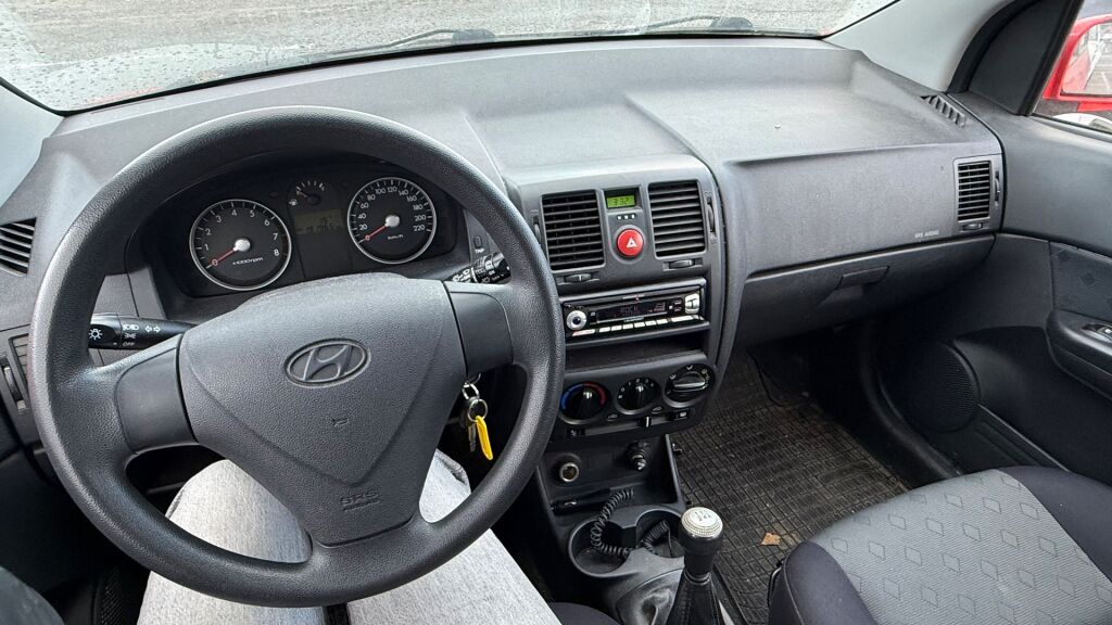 Hyundai Getz 2005 Punainen