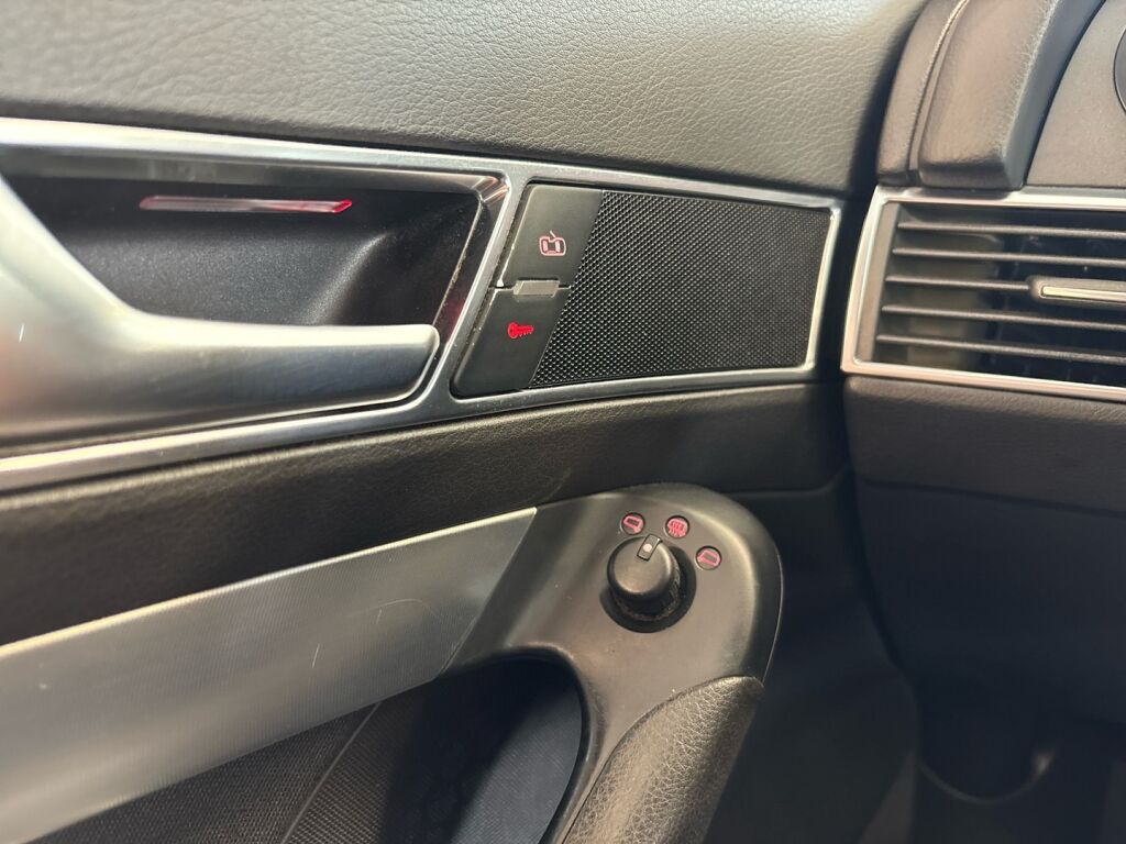 Audi A6 2005 Harmaa