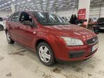 Ford Focus 2006 Punainen