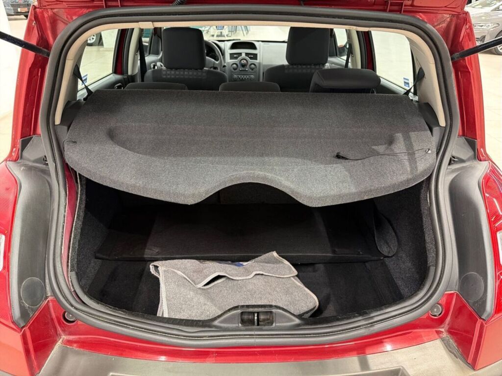 Renault Megane 2008 Punainen