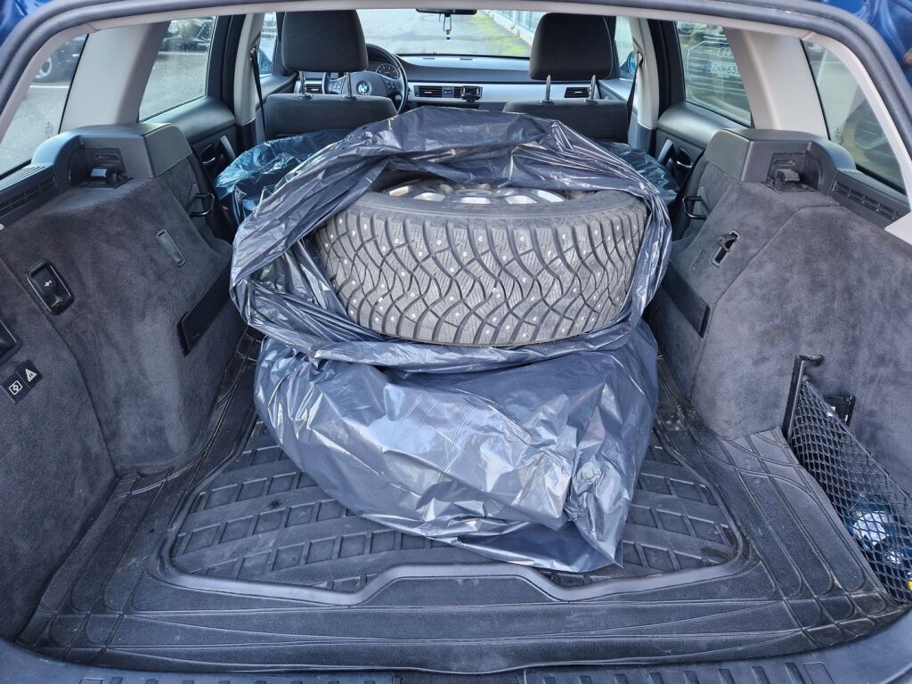 BMW 318 2006 Sininen