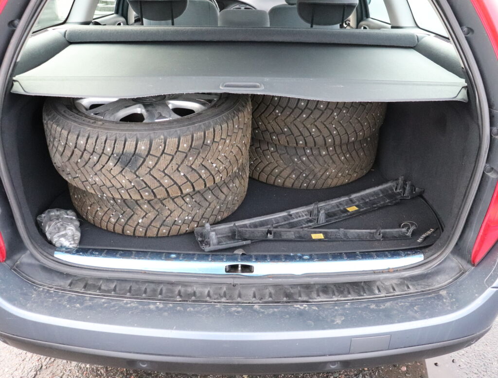 Citroen C5 2006 Harmaa