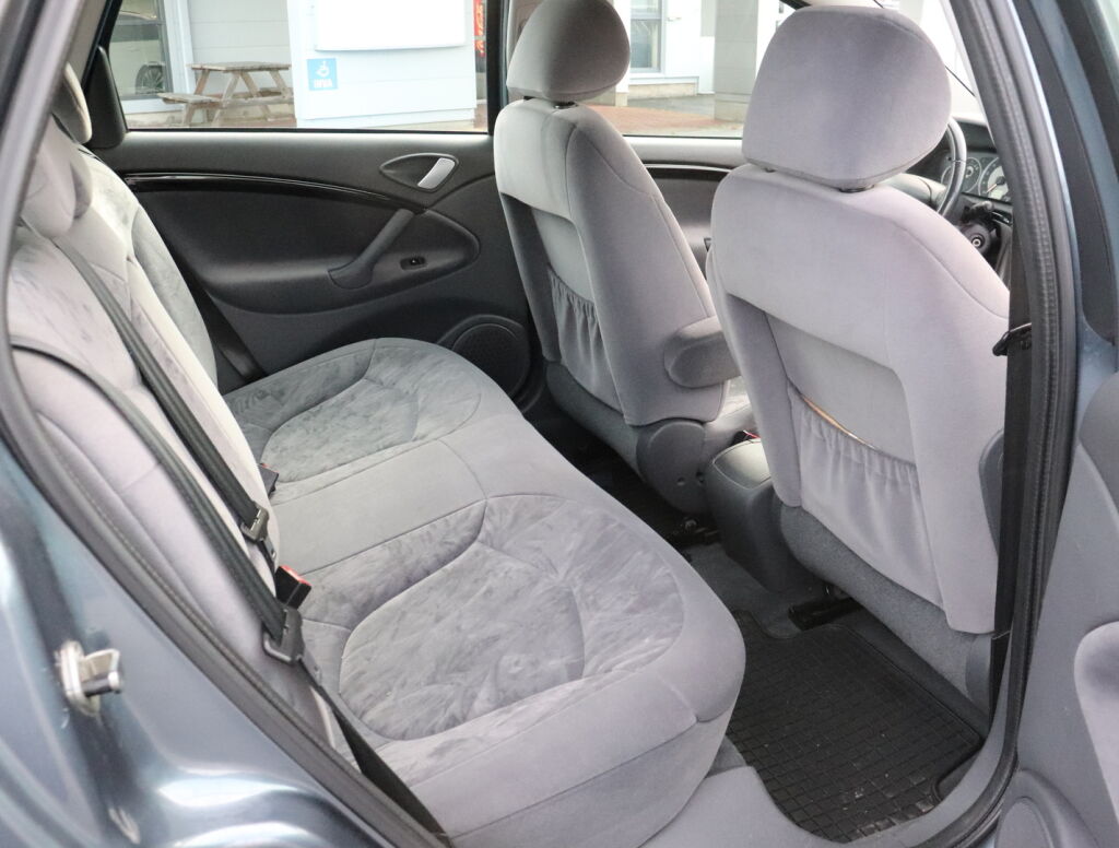 Citroen C5 2006 Harmaa