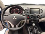 Mitsubishi L200 2011 