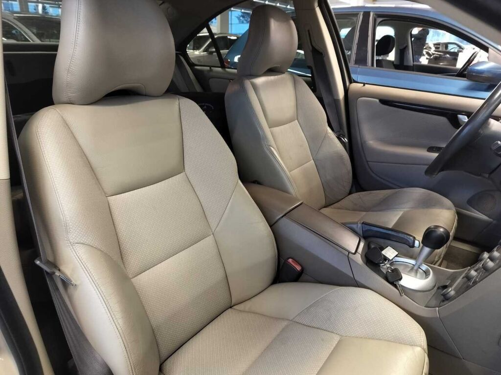Volvo S60 2002 Ruskea (beige)