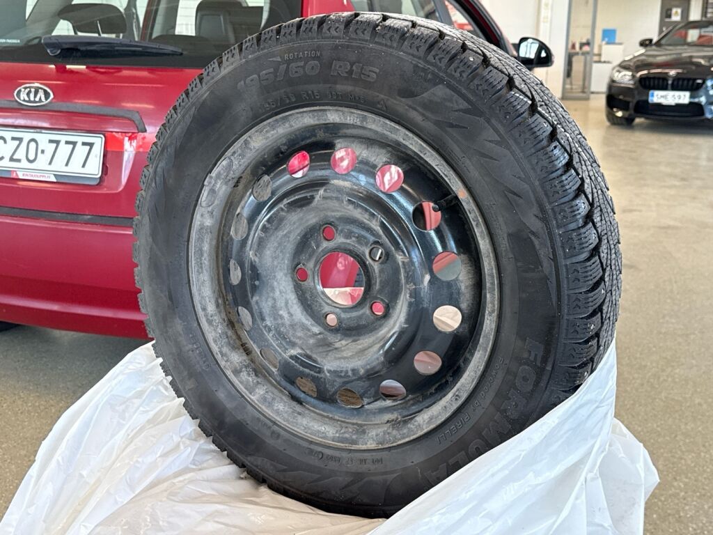 Kia Ceed 2007 Punainen