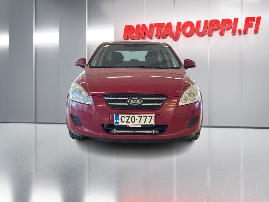 Kia Ceed 2007 Punainen