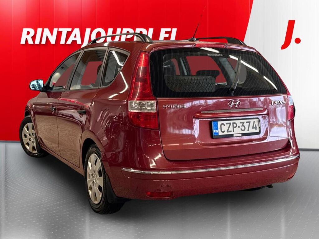 Hyundai i30 1,6 Wagon Classic 2008, kuva 3/28