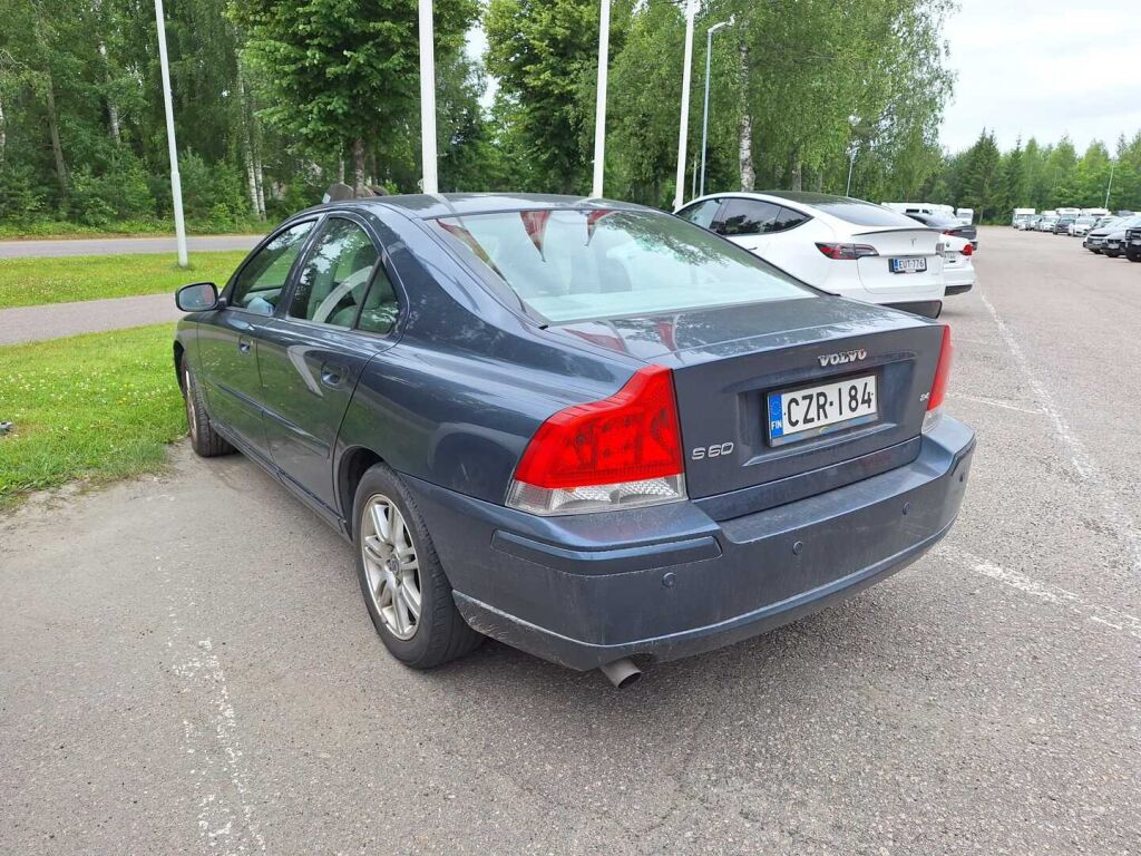 Volvo S60 2007 Sininen