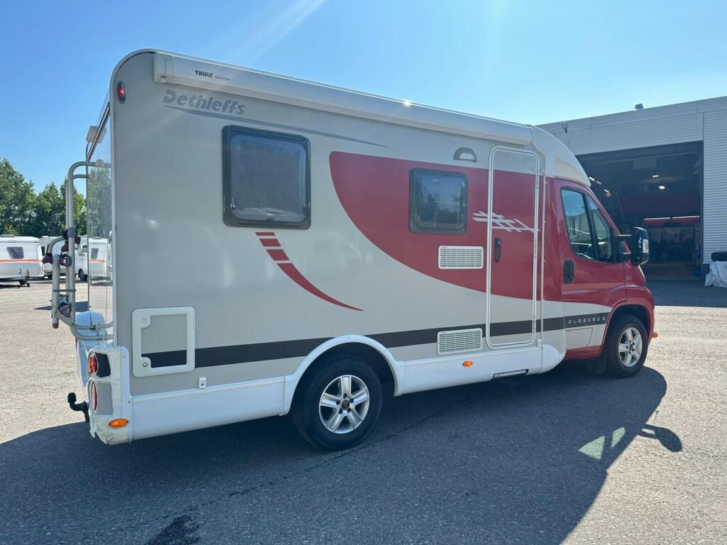 Dethleffs Globebus T 002 2007 Valkoinen