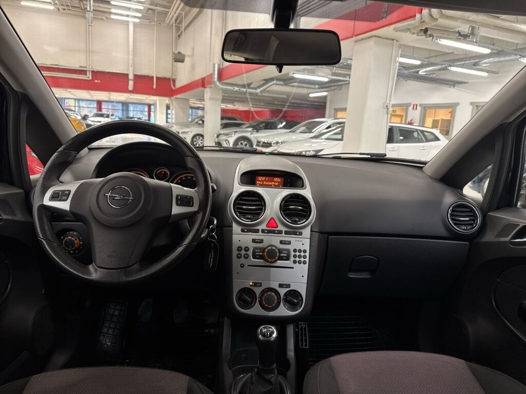 Opel Corsa 2007 Musta