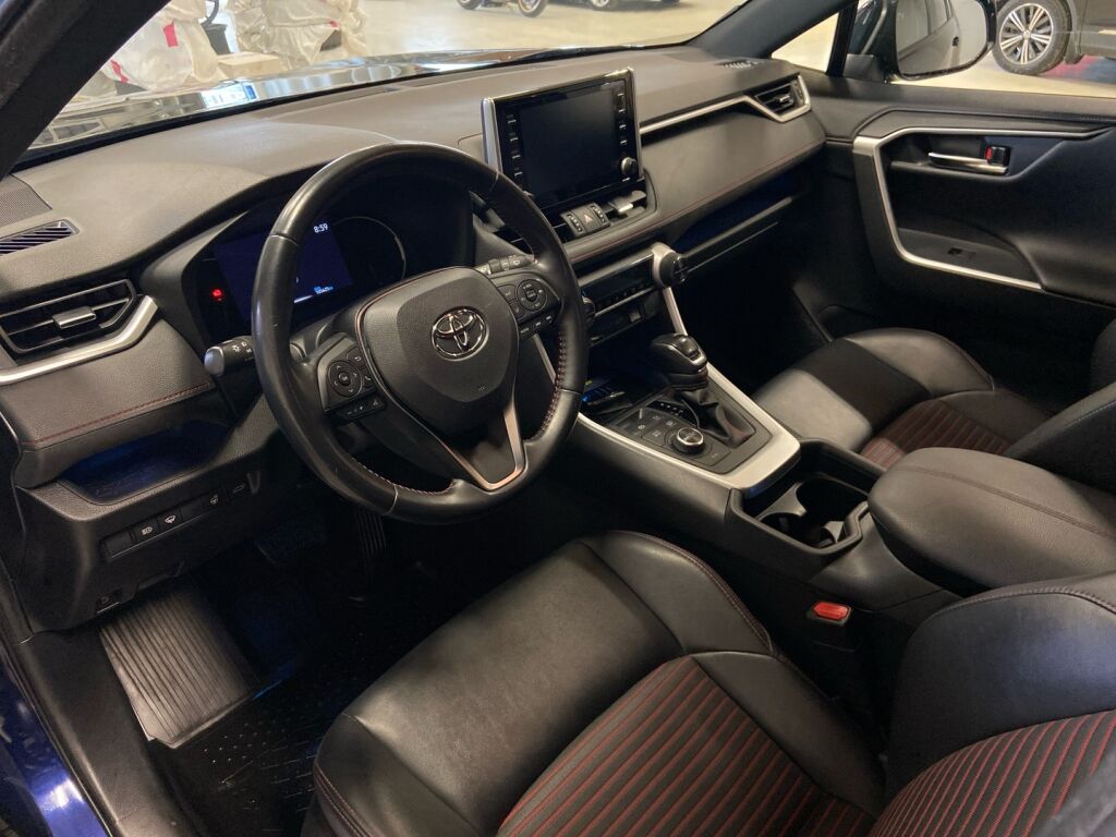 Toyota RAV4 Plug-in 2020 