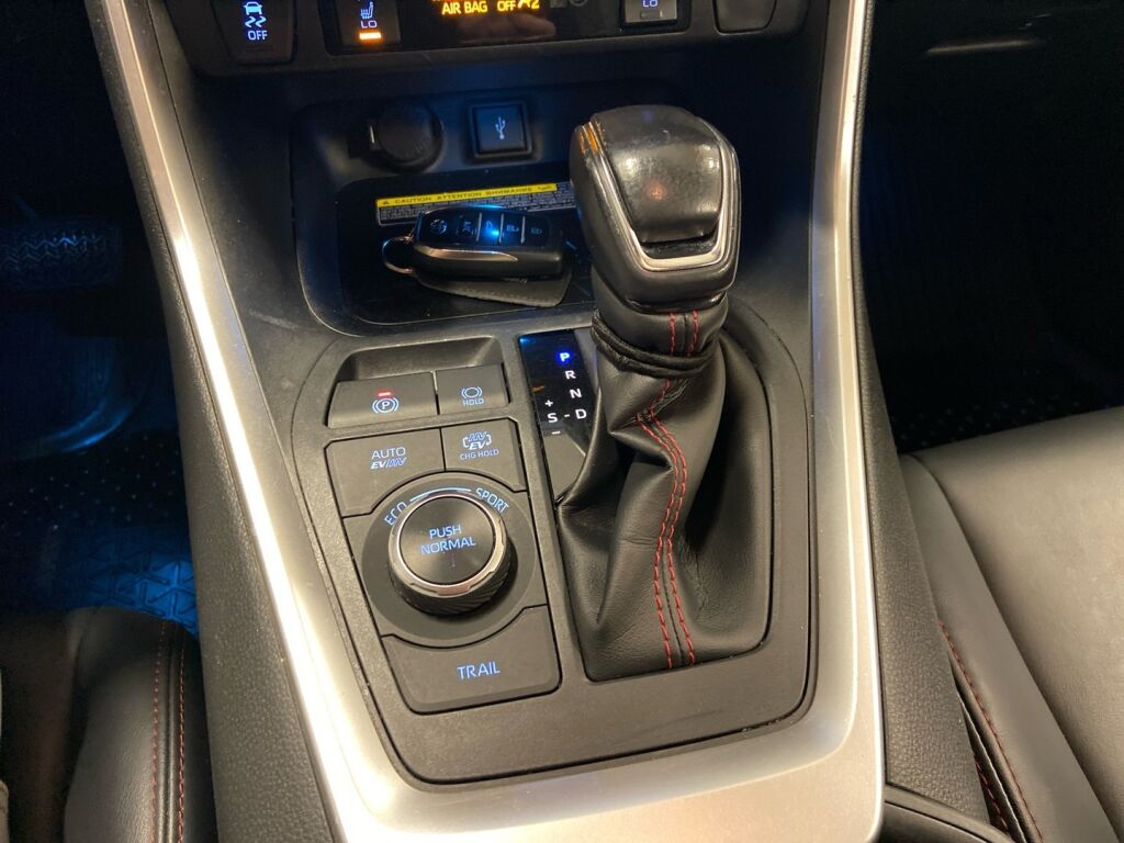 Toyota RAV4 Plug-in 2020 