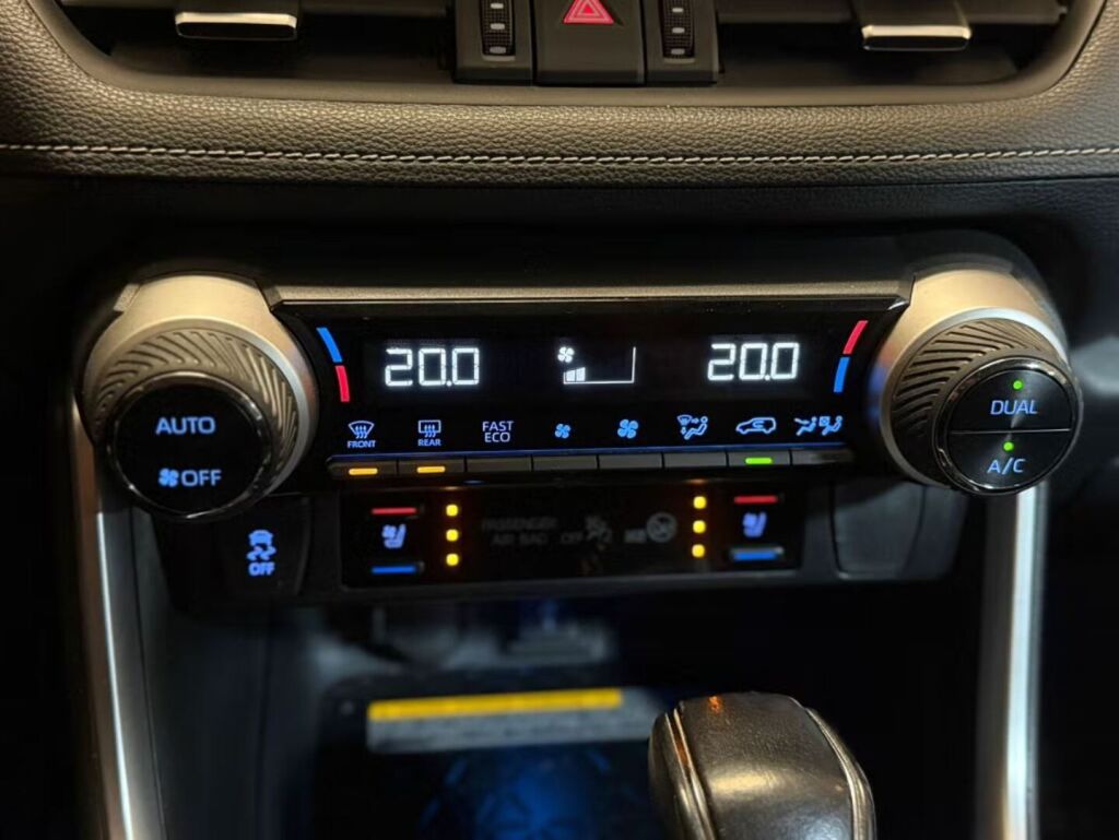Toyota RAV4 2021 