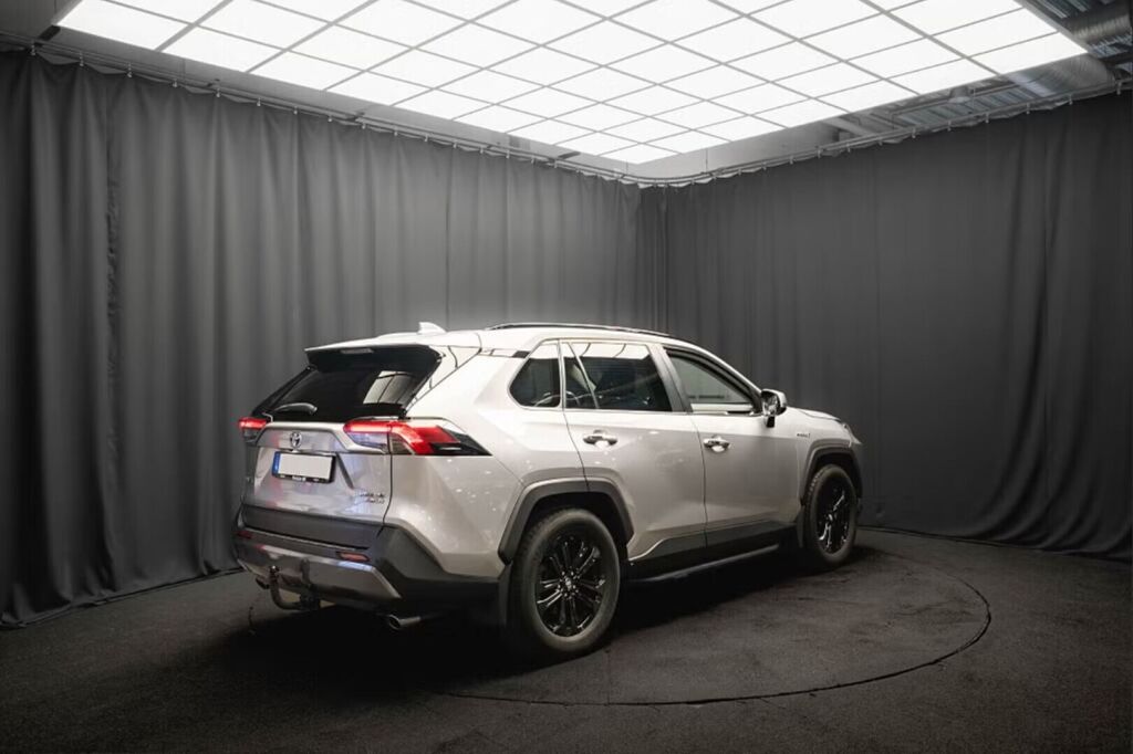 Toyota RAV4 2021 