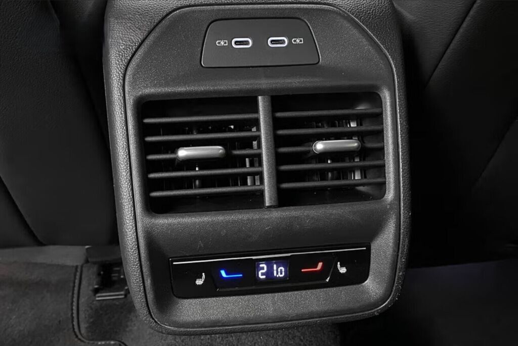 Volkswagen Passat 2025 