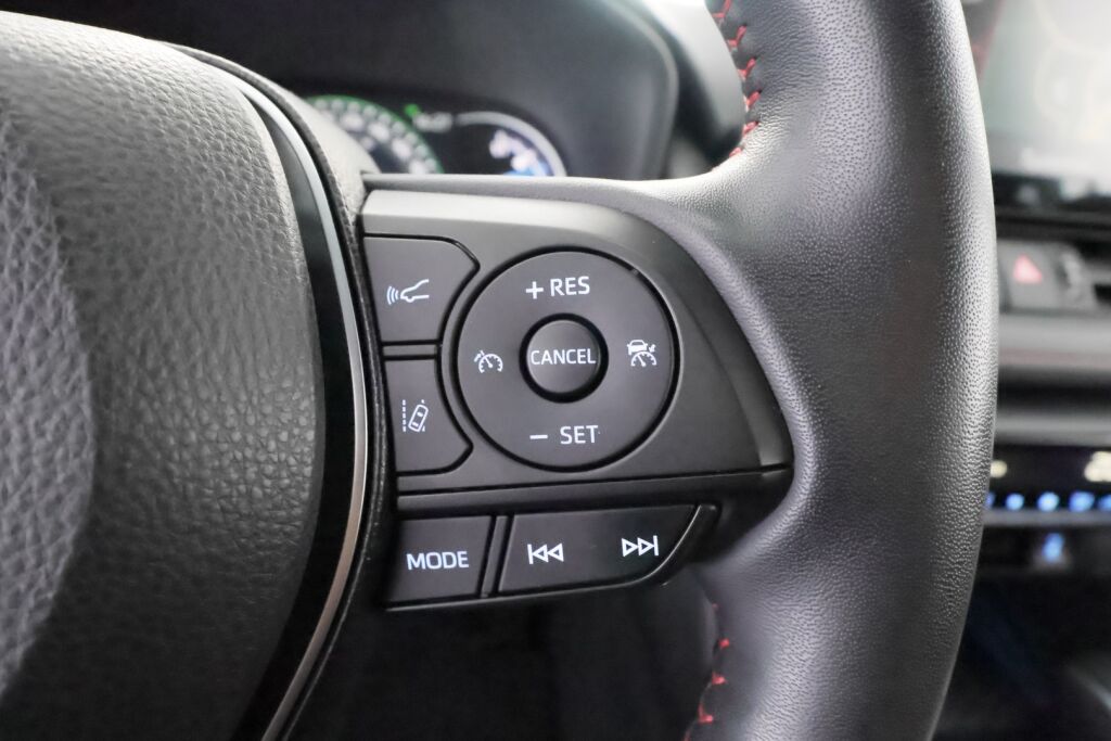 Toyota RAV4 Plug-in 2021 