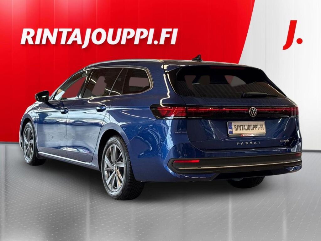 Volkswagen PASSAT 2025 Sininen