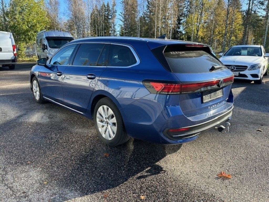 Volkswagen Passat 2025, bild 5/13