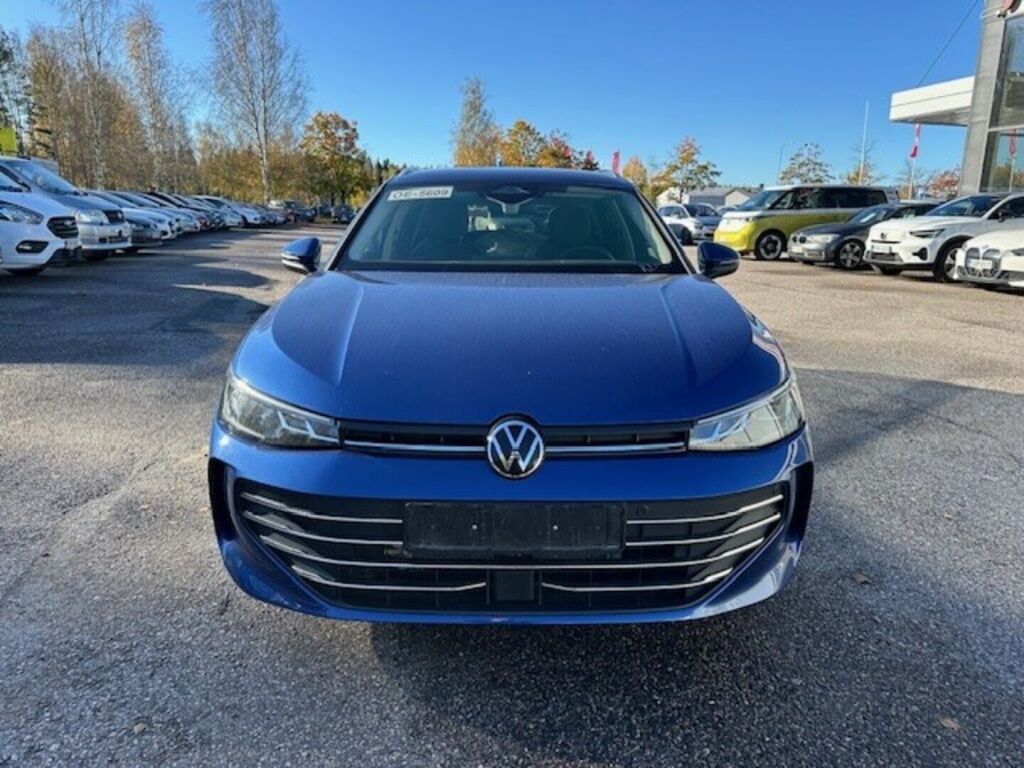 Volkswagen Passat 2025, bild 3/13