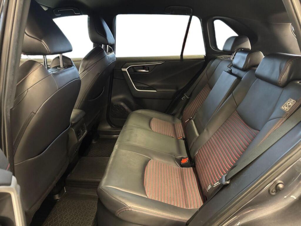 Toyota RAV4 Plug-in 2021 Harmaa