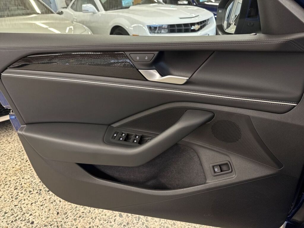 Volkswagen PASSAT 2025 Sininen