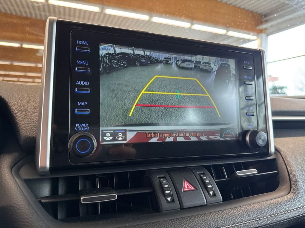 Toyota RAV4 2022 Valkoinen