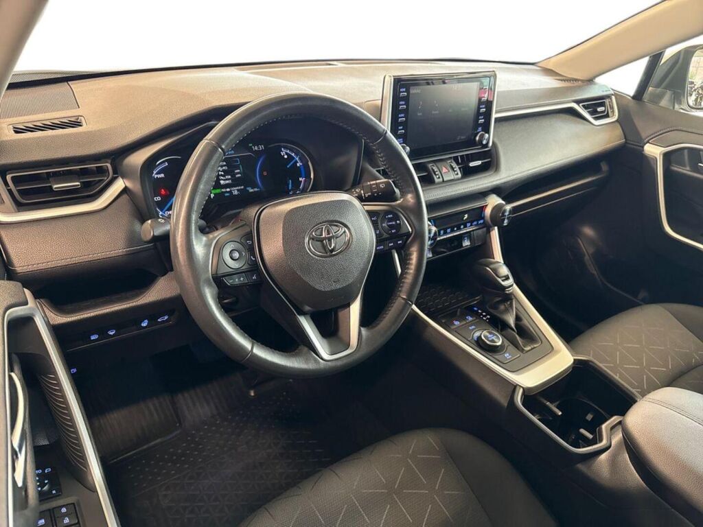 Toyota RAV4 2022 Valkoinen