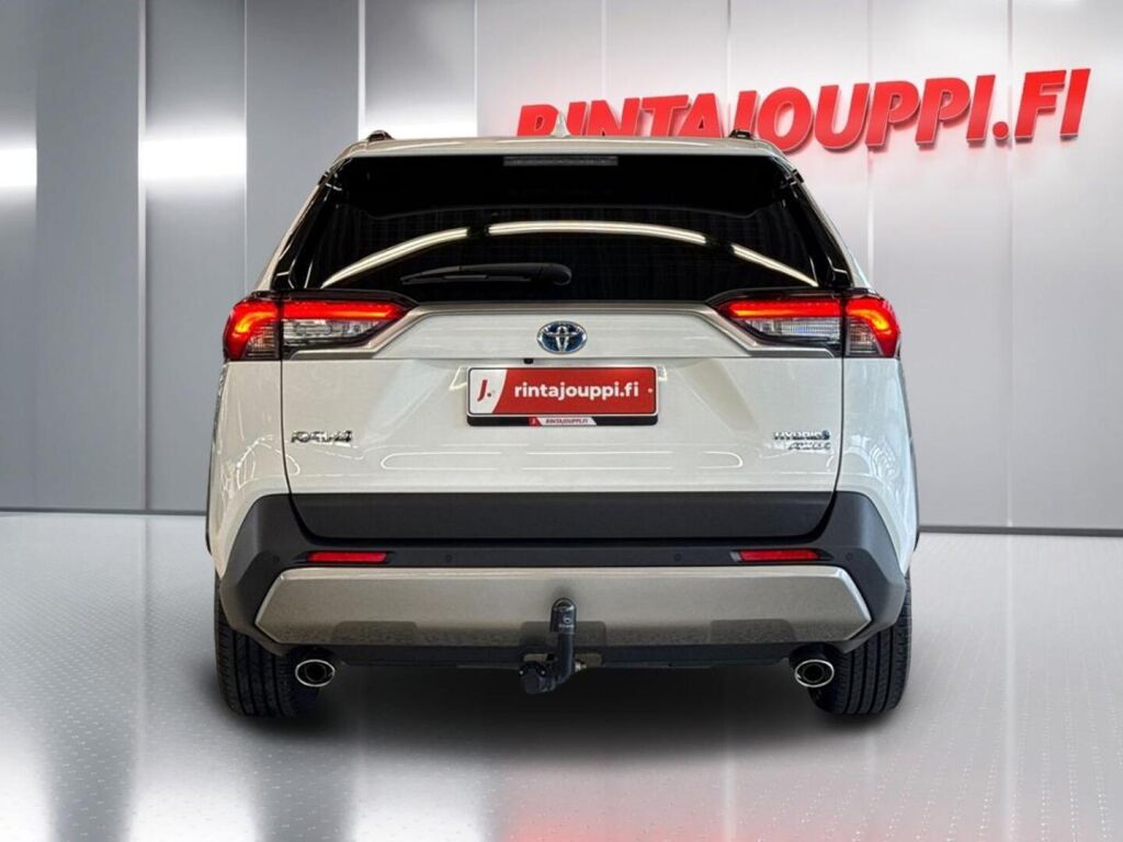 Toyota RAV4 2022 Valkoinen