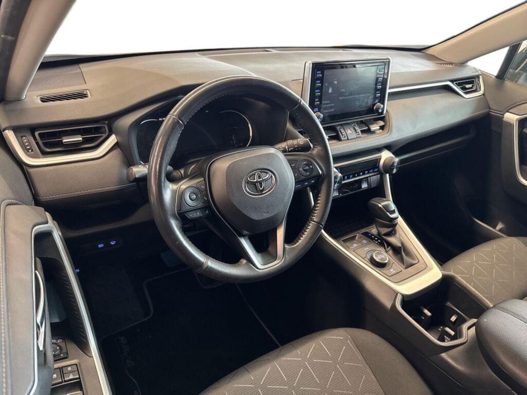 Toyota RAV4 2022 Valkoinen