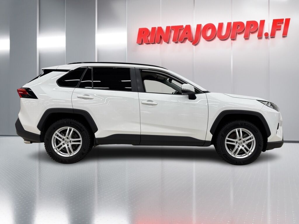 Toyota RAV4 2022 Valkoinen