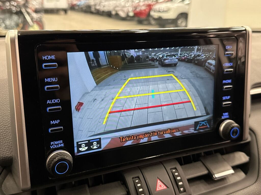 Toyota RAV4 2022 Valkoinen