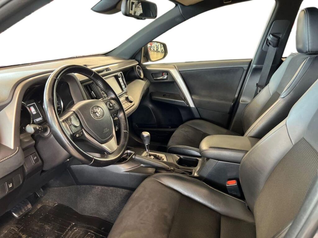 Toyota RAV4 2016 