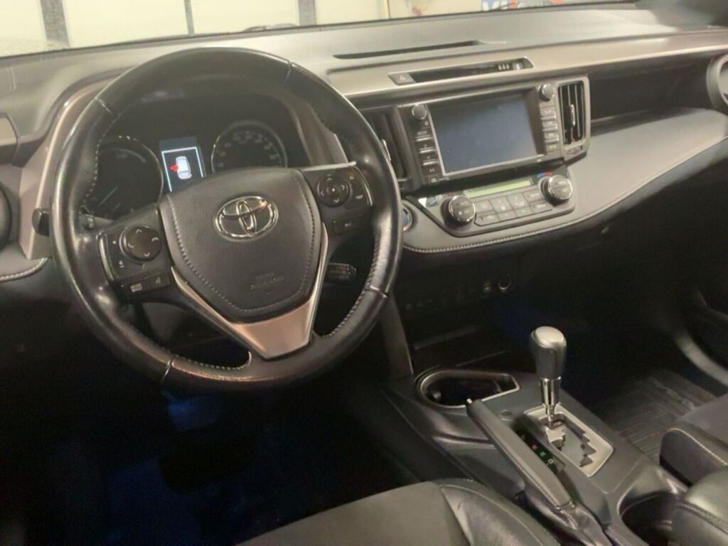 Toyota RAV4 2016 