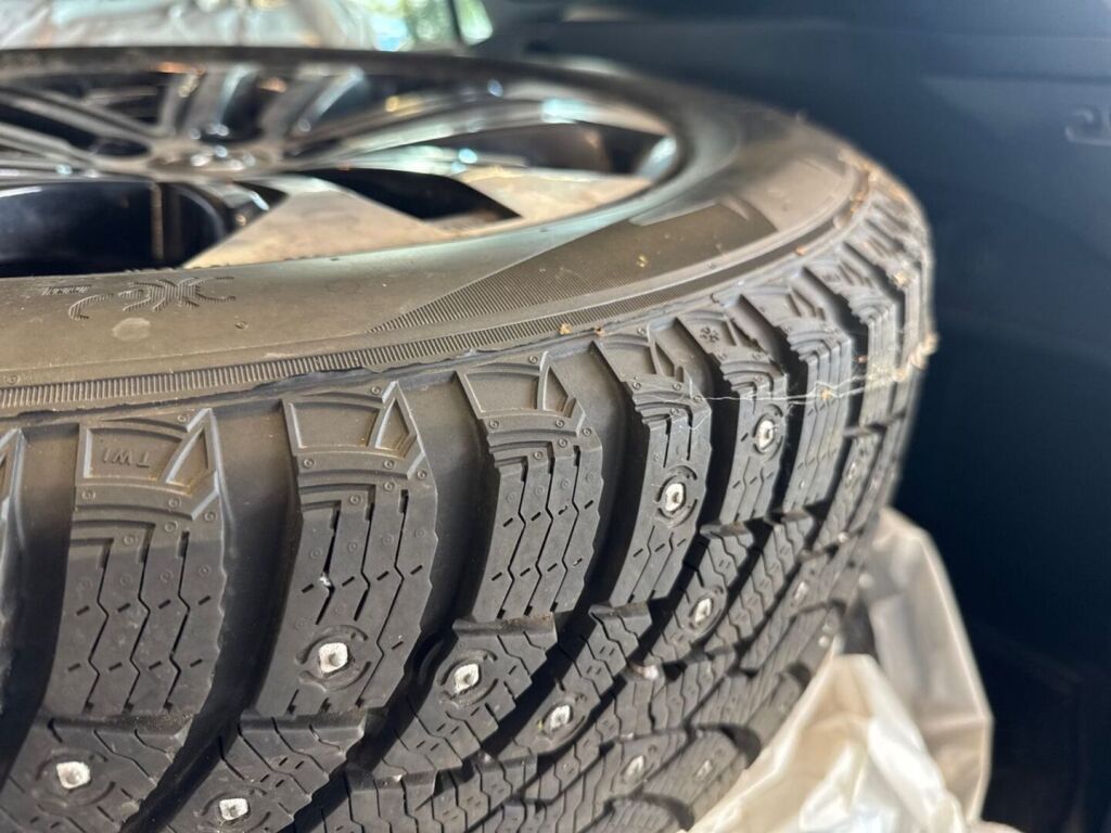 Toyota RAV4 Plug-in 2022 Valkoinen