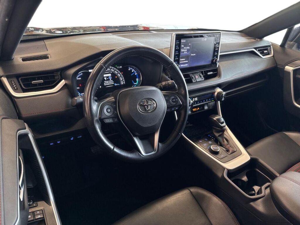 Toyota RAV4 Plug-in 2022 Musta