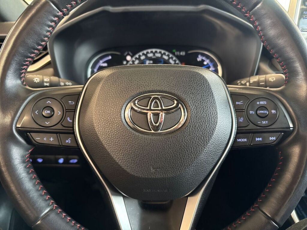 Toyota RAV4 Plug-in 2022 Musta