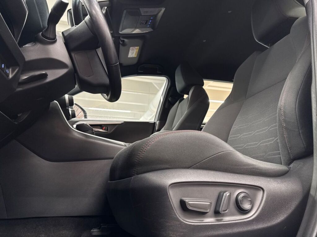 Toyota RAV4 Plug-in 2022 