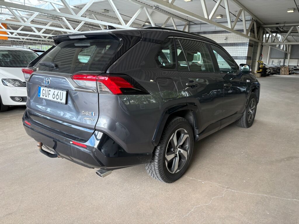 Toyota RAV4 Plug-in 2022 