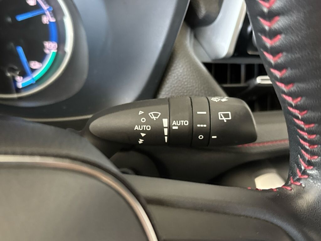 Toyota RAV4 Plug-in 2022 