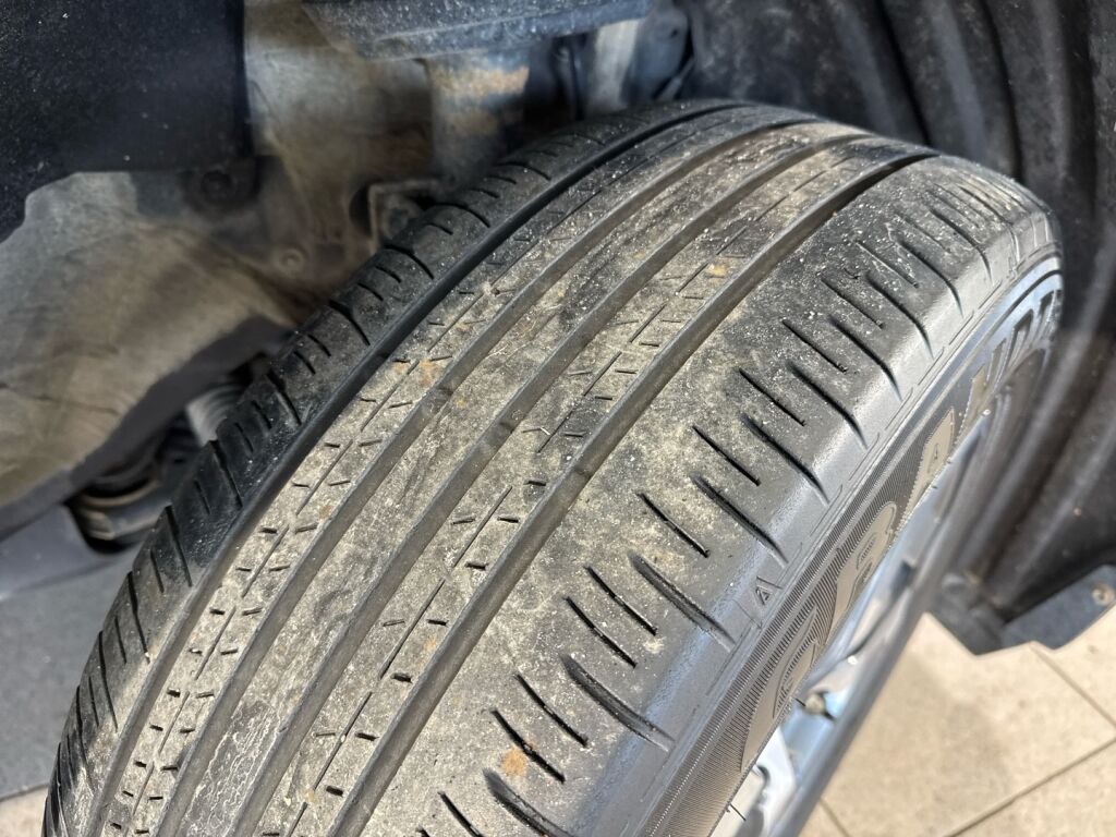 Toyota RAV4 Plug-in 2022 