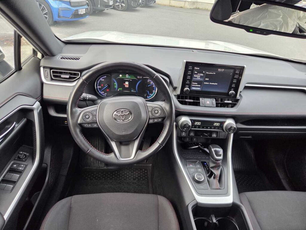 Toyota RAV4 Plug-in 2022 Valkoinen