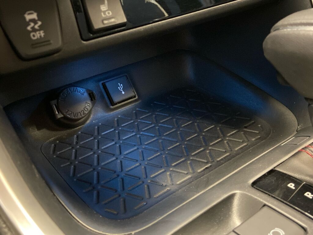 Toyota RAV4 Plug-in 2022 