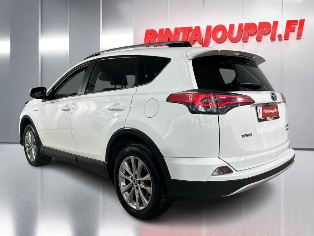 Toyota RAV4 2017 9