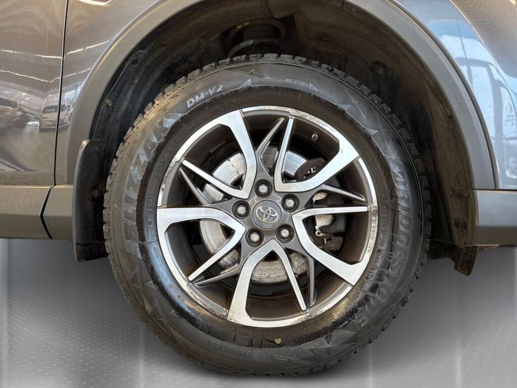 Toyota RAV4 2017 Harmaa
