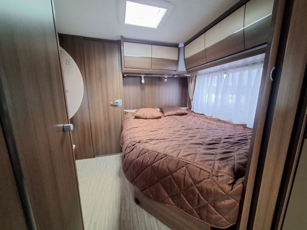 Dethleffs Beduin 2012 Valkoinen